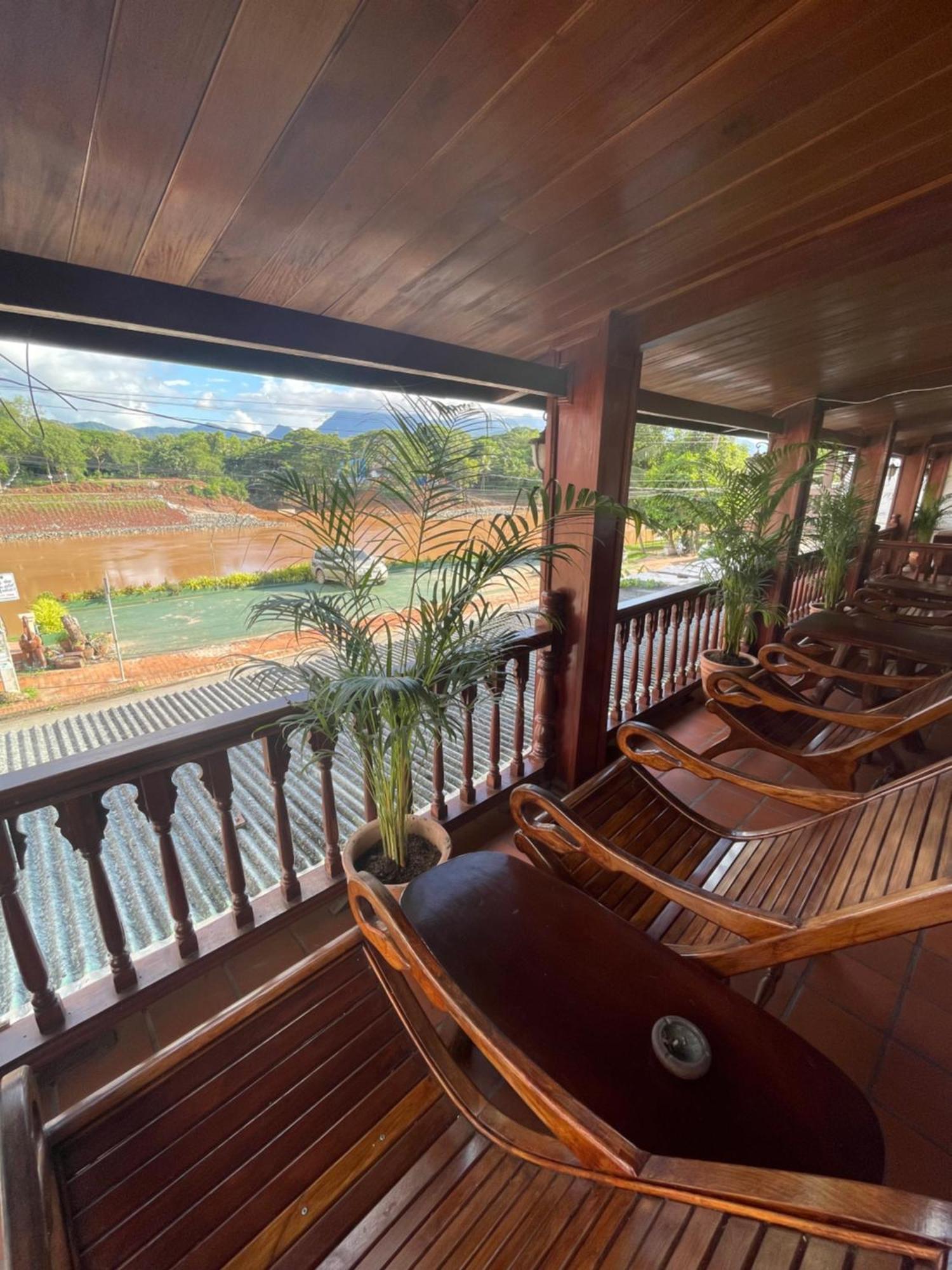 Luang Prabang - Villa Ouis Namkhan Riverside 2 外观 照片